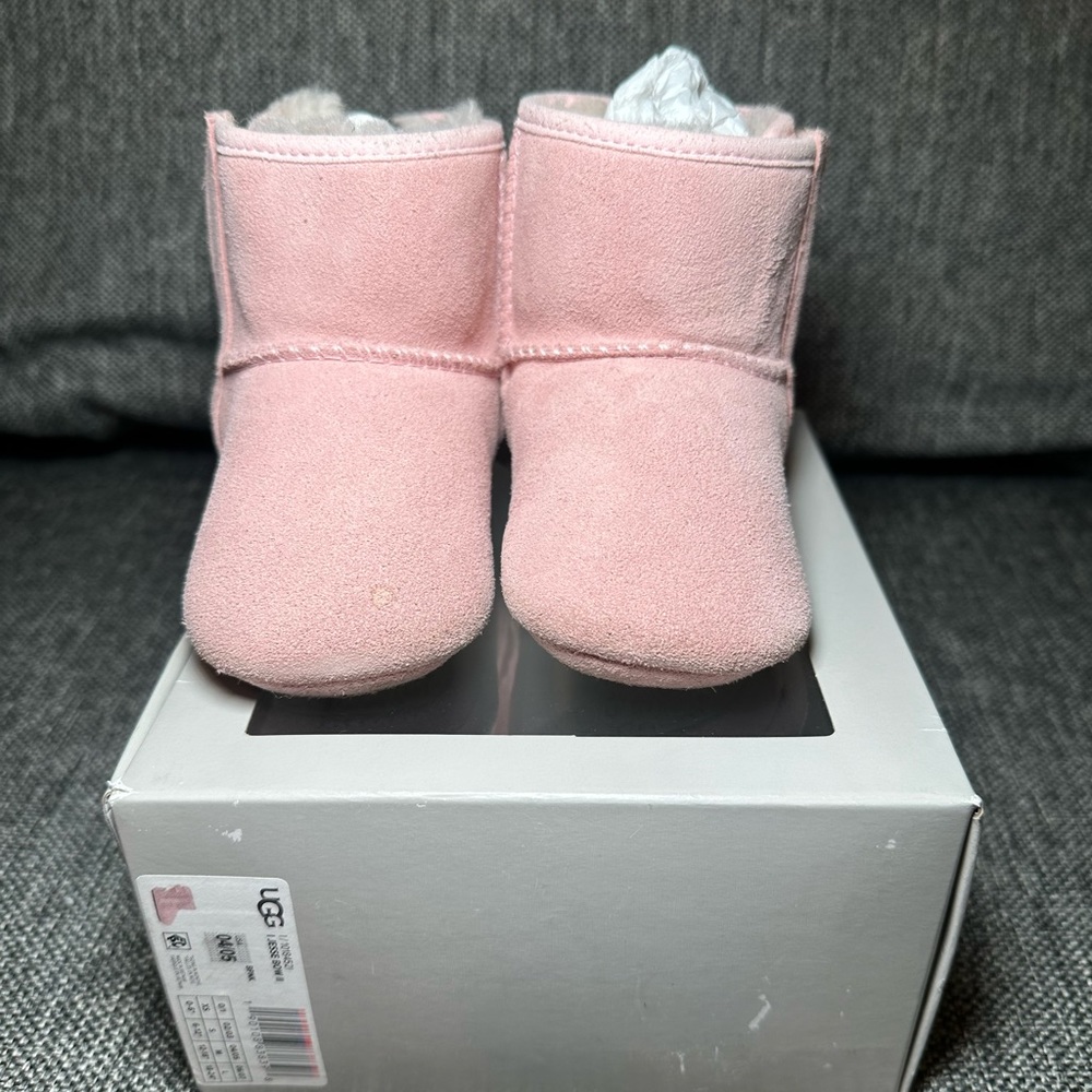 UGG I Jesse Bow II